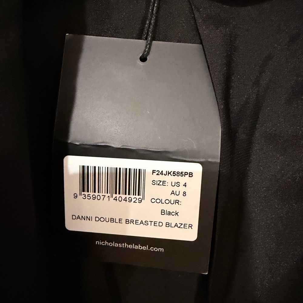 NWT NICHOLAS THE LABEL Danni Black Blazer - Picture 5 of 16